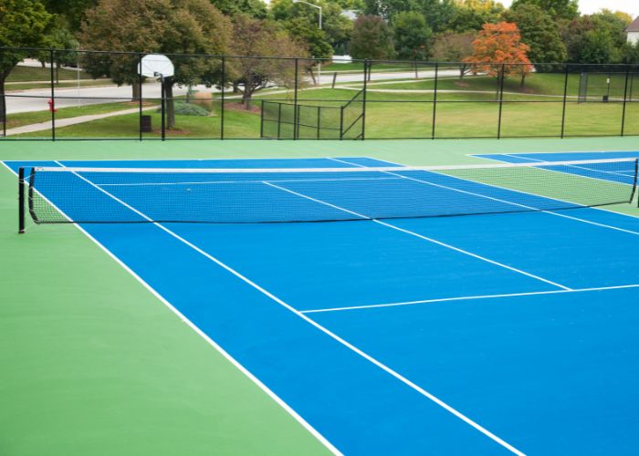 price to build a tennis court in your garden
